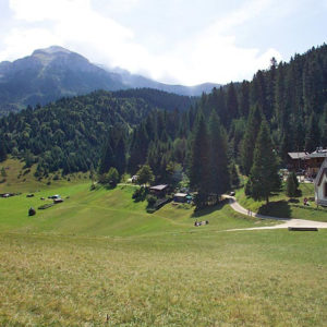 nordic-walking-Rifugio-Vederna